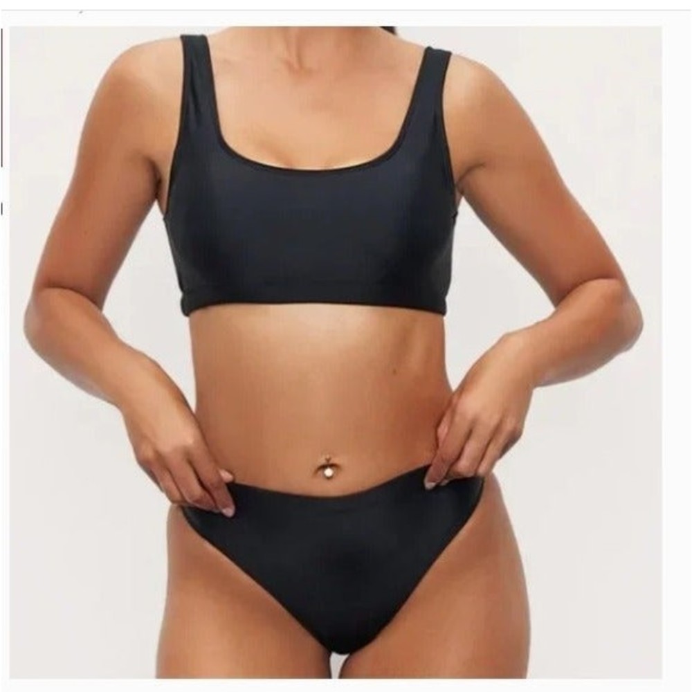 NEW Frederick's of Hollywood Vedra Two-piece Bikini Black Small high waist A200